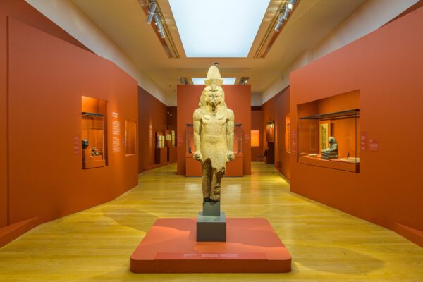 statue égyptienne musée granet aix en provence